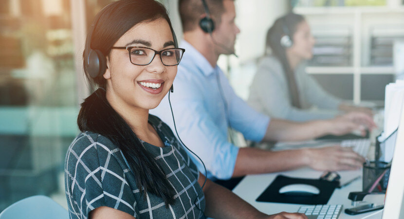 call-center-three-agents-830x450